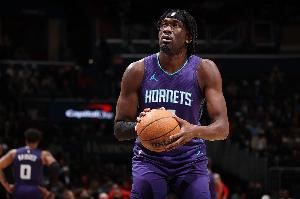 最后俩！完成马威交易后太阳手中能交易的首轮全部耗尽